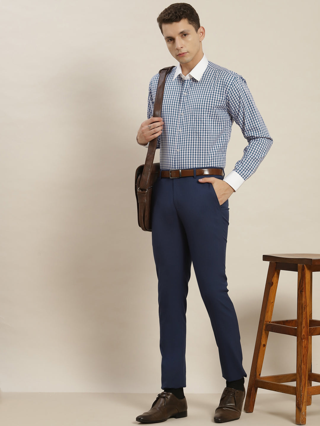 Men Blue Checked Pure Cotton Slim Fit Formal Shirt