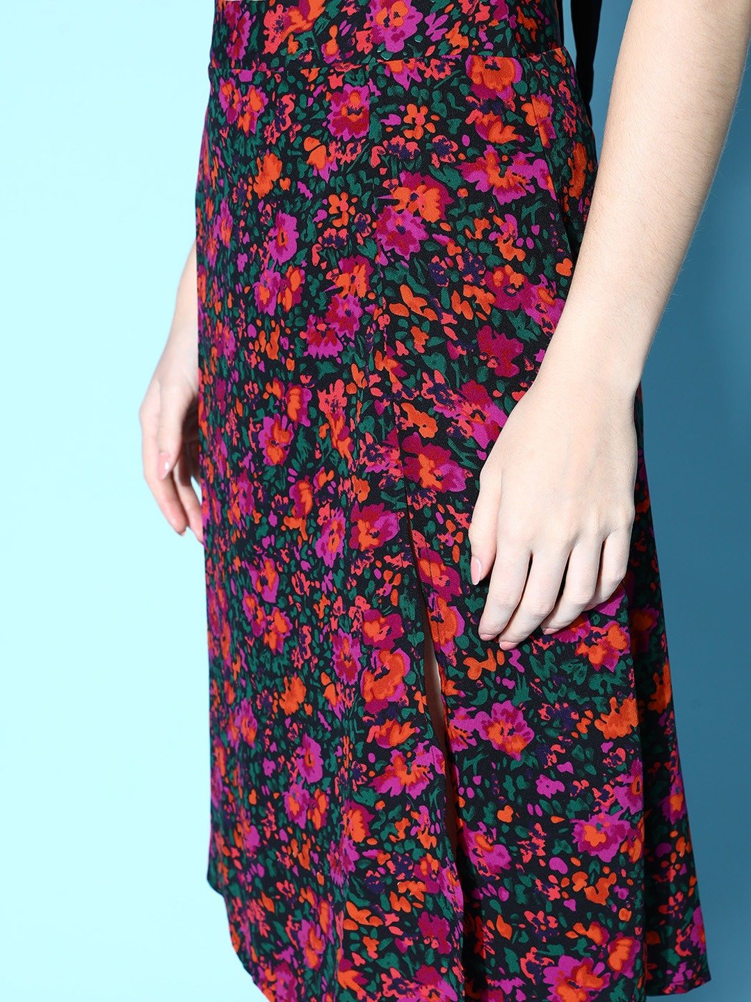 Folk Republic Women Black & Pink Floral Printed Thigh-High Slit Flared A-Line Midi Skirt - #folk republic#