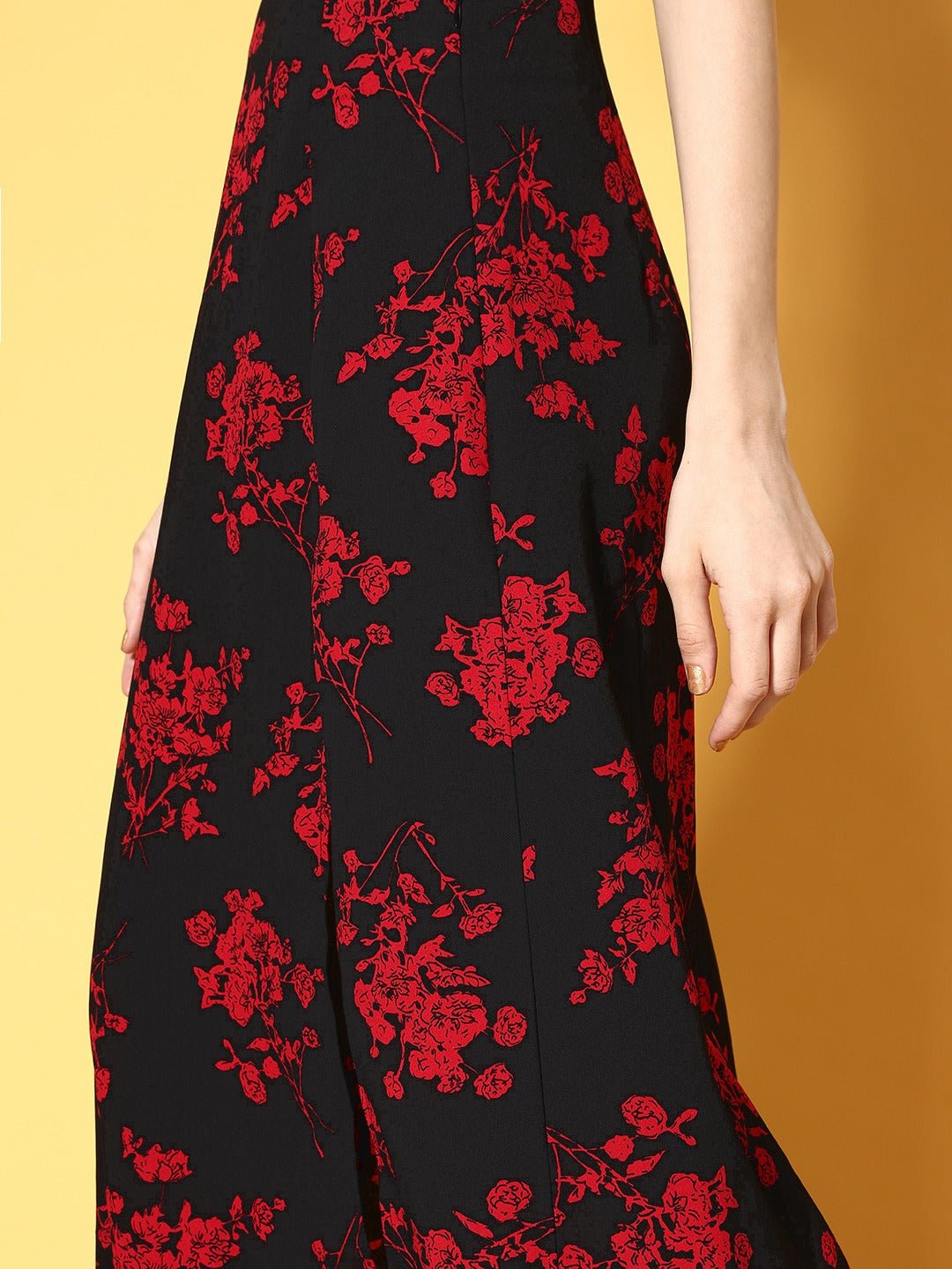 Folk Republic Women Black & Red Floral Printed Thigh-High Slit Flared A-Line Midi Skirt - #folk republic#