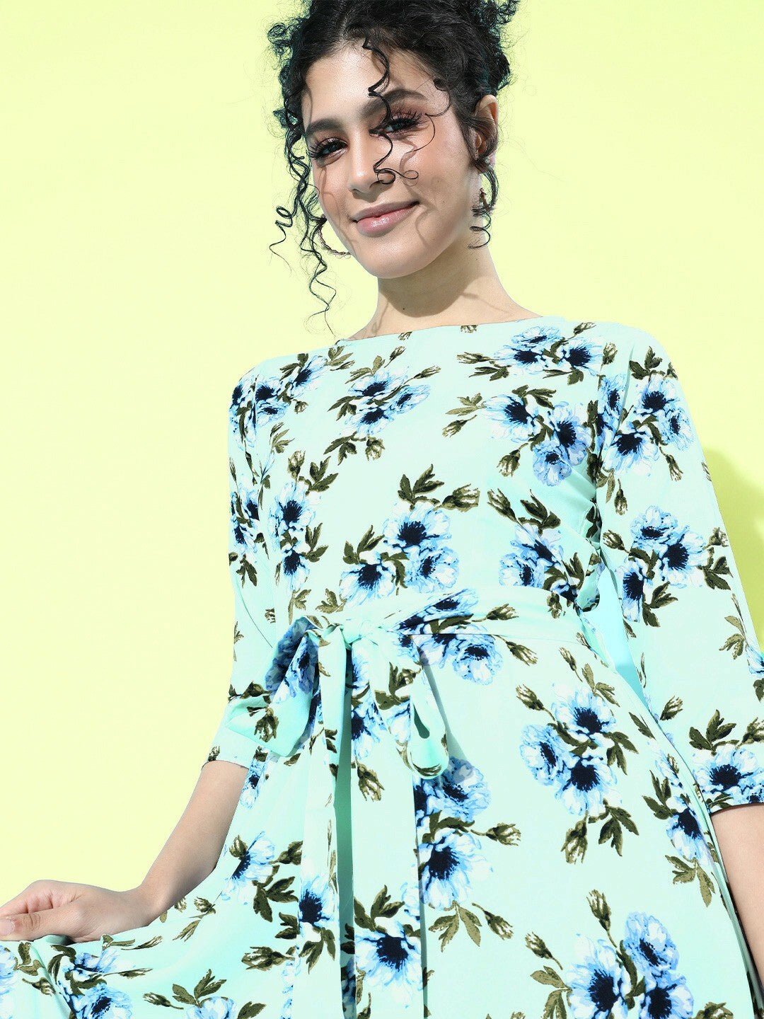 Folk Republic Women Green and Blue Floral Printed Round Neck Tie-Waist Maxi Dress - #folk republic#