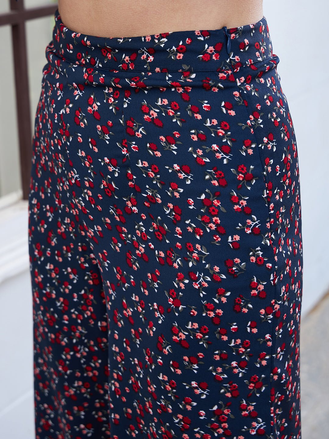 Folk Republic Women Navy Blue Ditsy Floral Tie Front Butterfly Sleeve Crop Top & Wide Leg Pants - #folk republic#