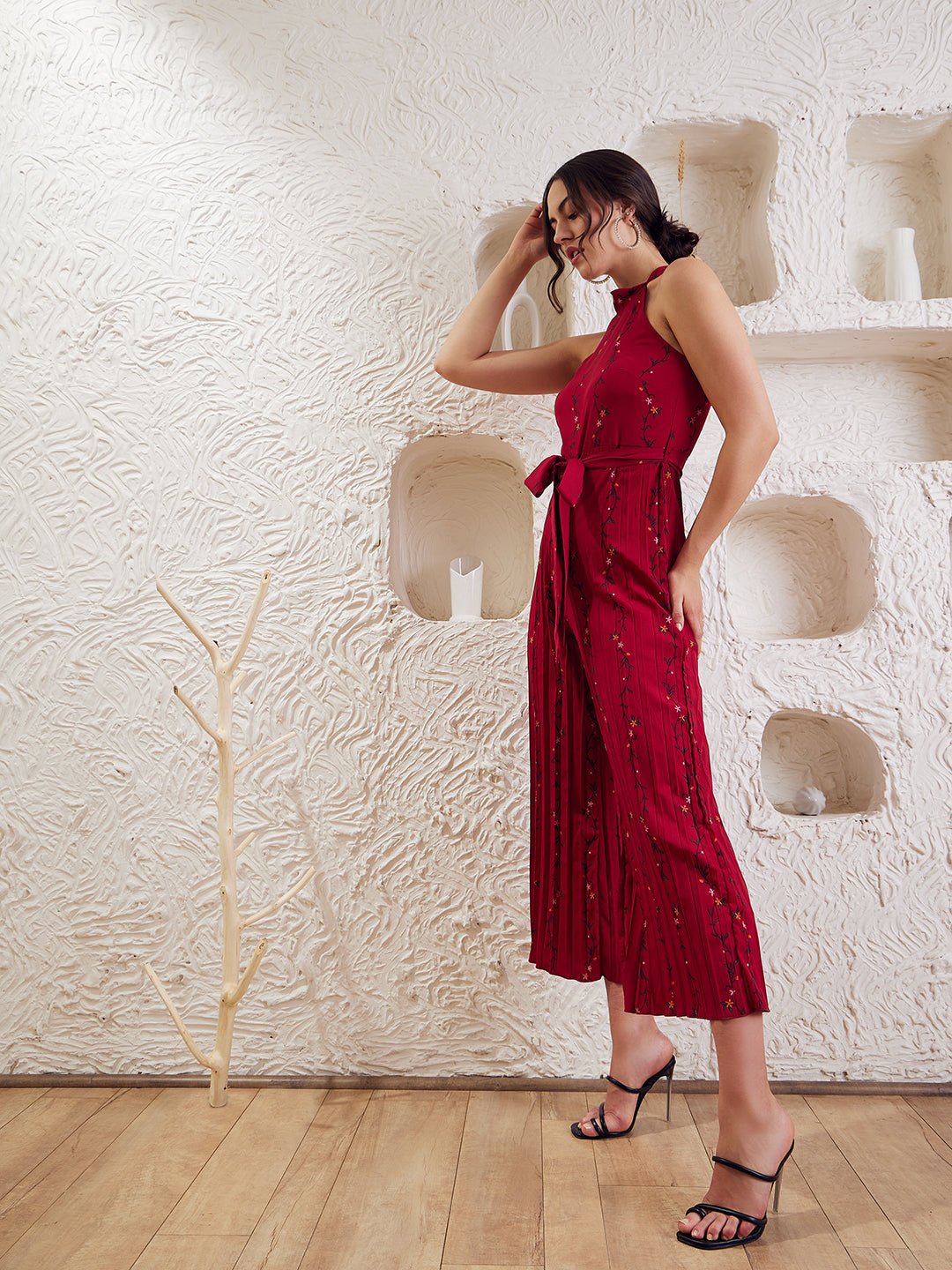 Folk Republic Women Red Floral Printed Halter Neck Sleeveless Waist Tie-Up Pleated Culotte Jumpsuit - #folk republic#