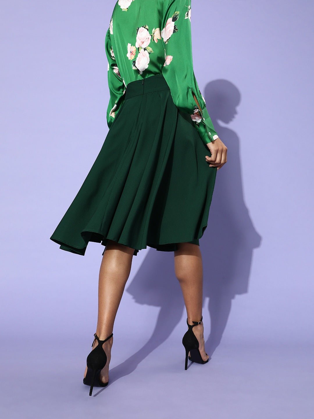 Folk Republic Women Solid Green Flared A-Line Midi Skirt - #folk republic#