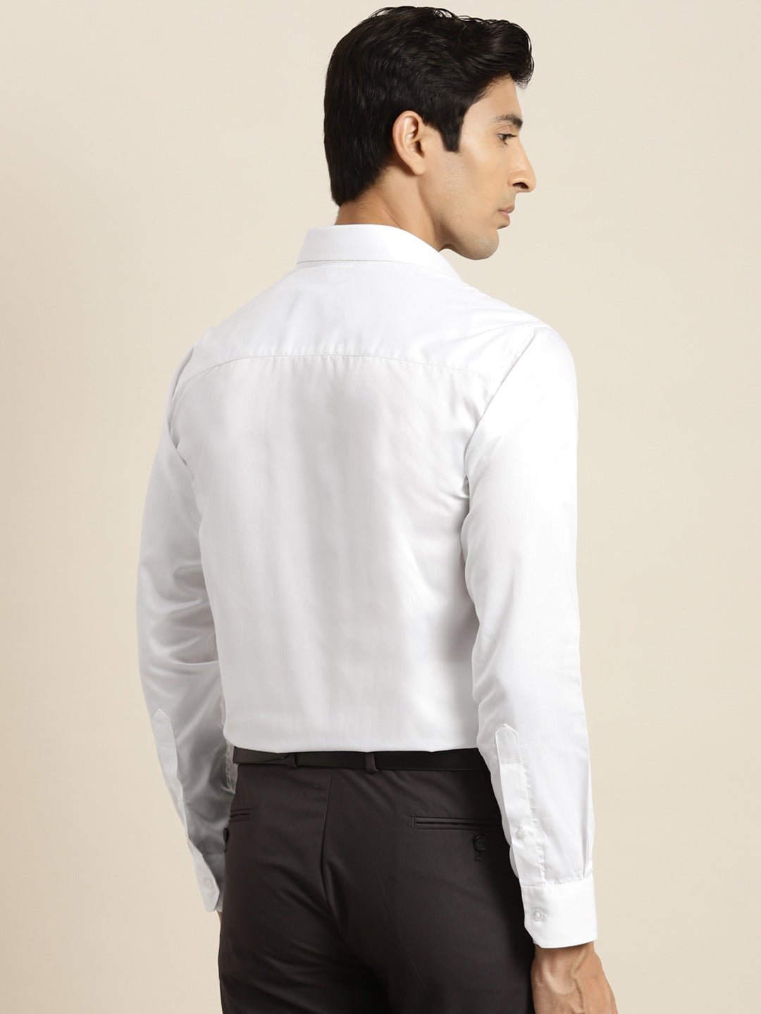Men White Solid Single Pocket with Flap Pure Cotton Slim Fit Formal Shirt - #folk republic#